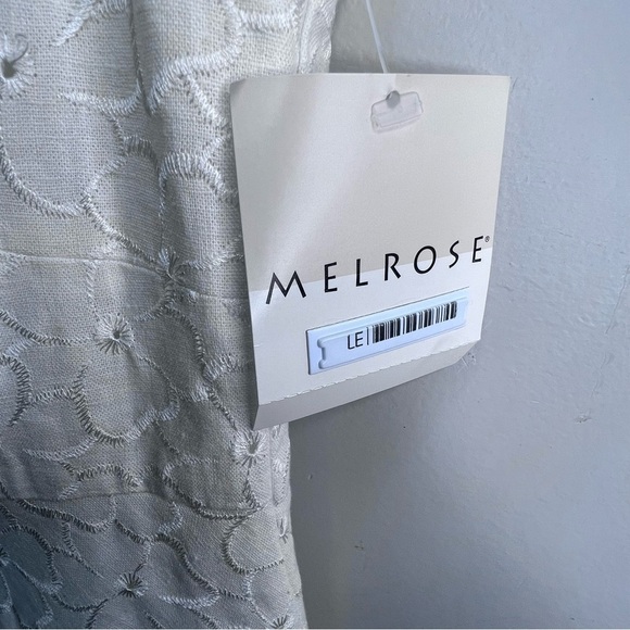 Melrose Off White Embroidered Floral Vneck Maxi Dress Size 8 - Picture 4 of 11